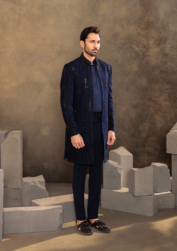 Blue Velvet Indo Western Set with Cutdana Work and Statement Belt