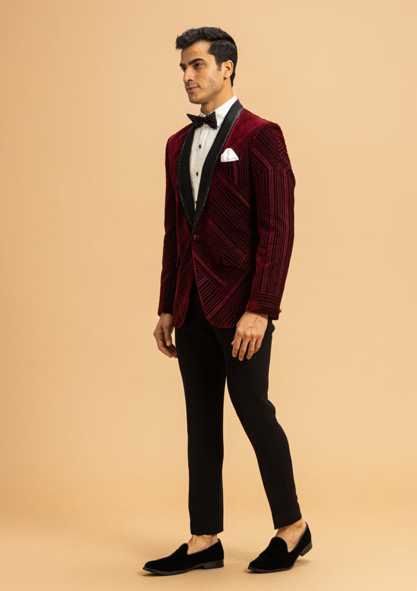 Maroon Velvet Suit With Cut Dana Work