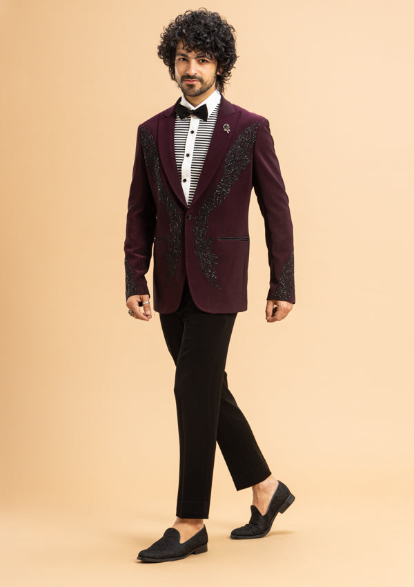 Wine Italian Suit With Cut Dana Work